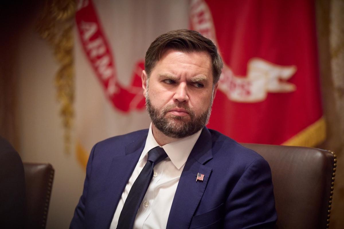 Венс похвалився новим 