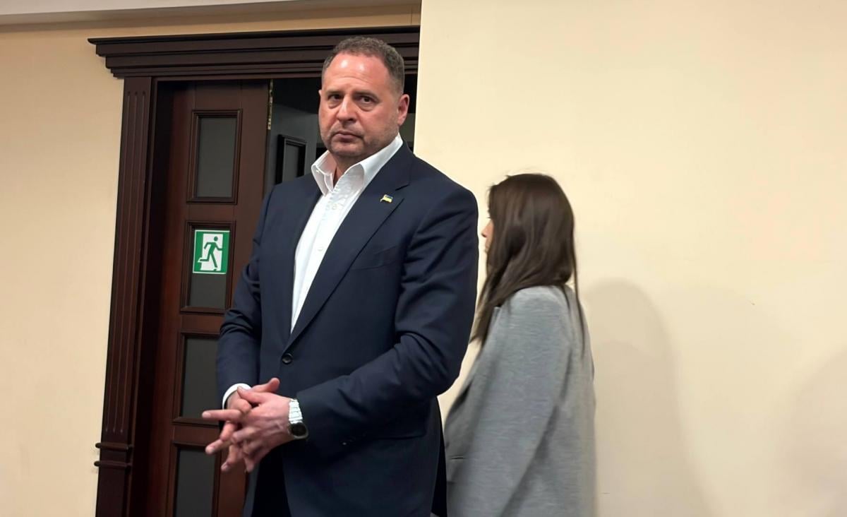 Суд обирає запобіжний захід для ексочільника ОП Єрмака: що відомо