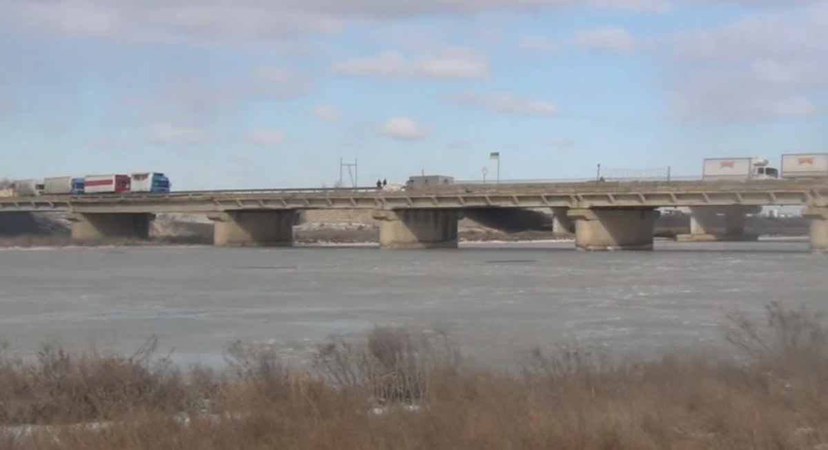 Чонгарський міст знищено, - ЦПД