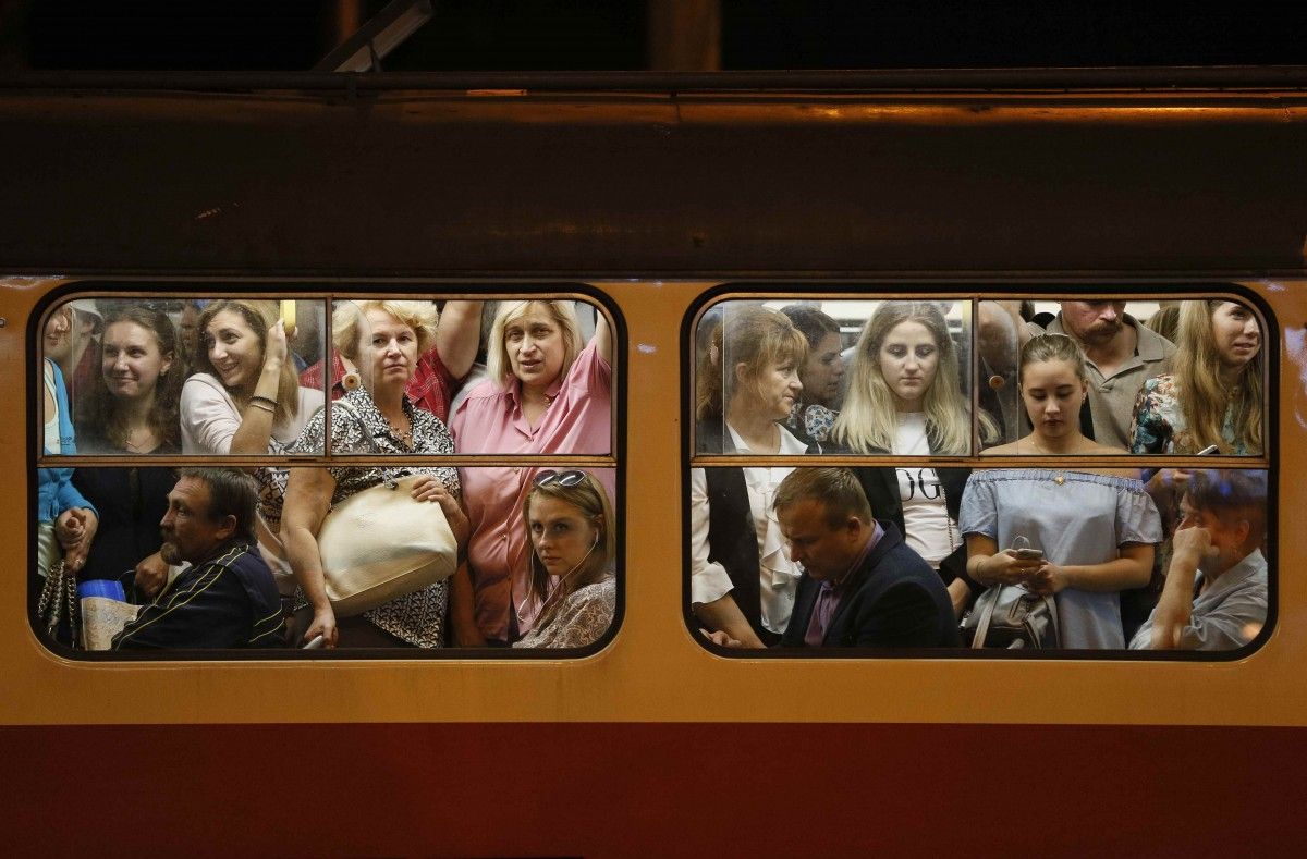 У Києві змінено маршрути трамваїв і тролейбусів, рух у центрі ускладнений