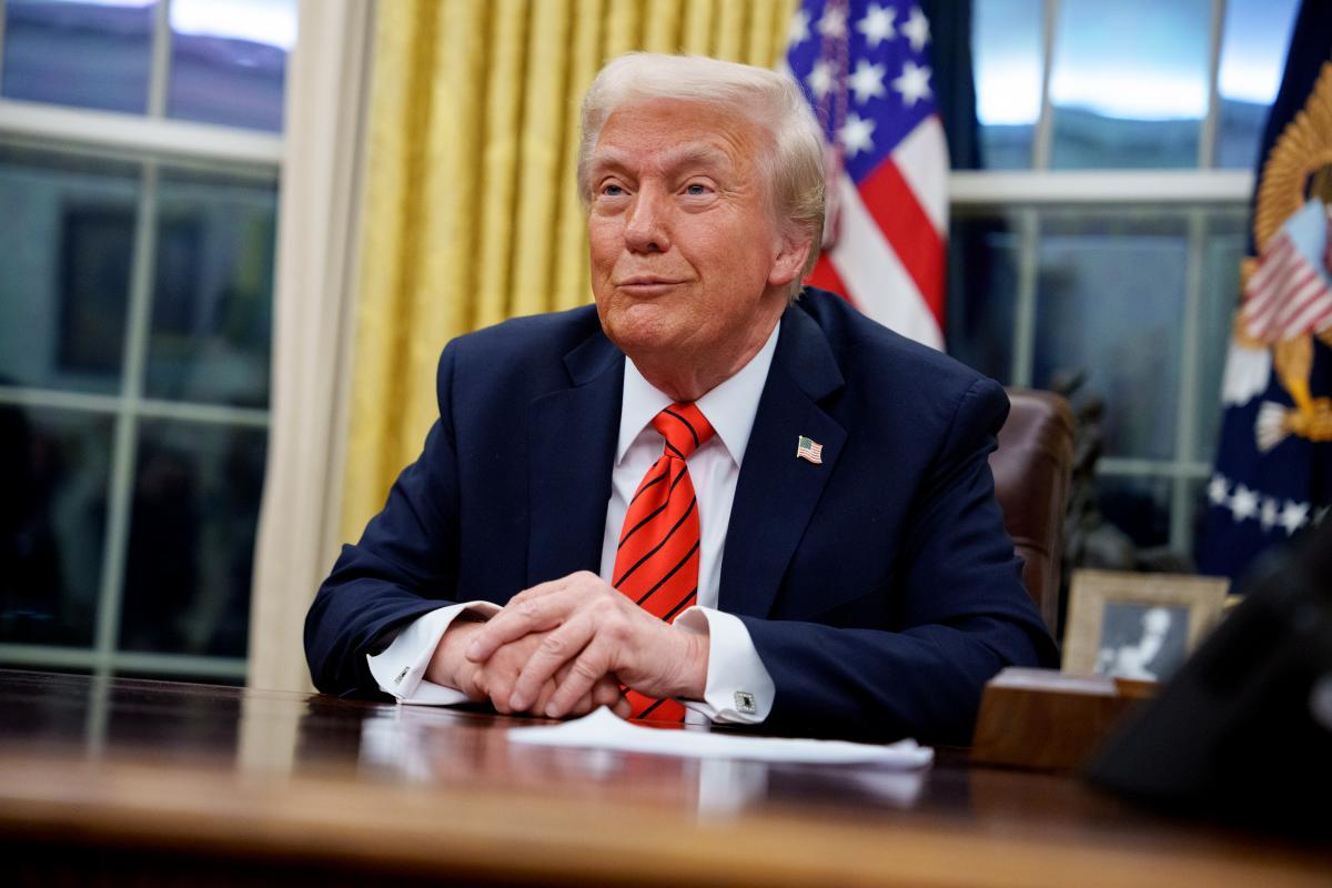 Трамп у захваті від українських ударів по РФ і тепер сумнівається в можливостях Москви, - FT