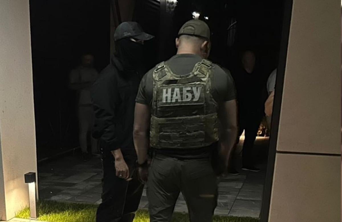 В Офісі Генпрокурора відреагували на обшуки, проведені НАБУ
